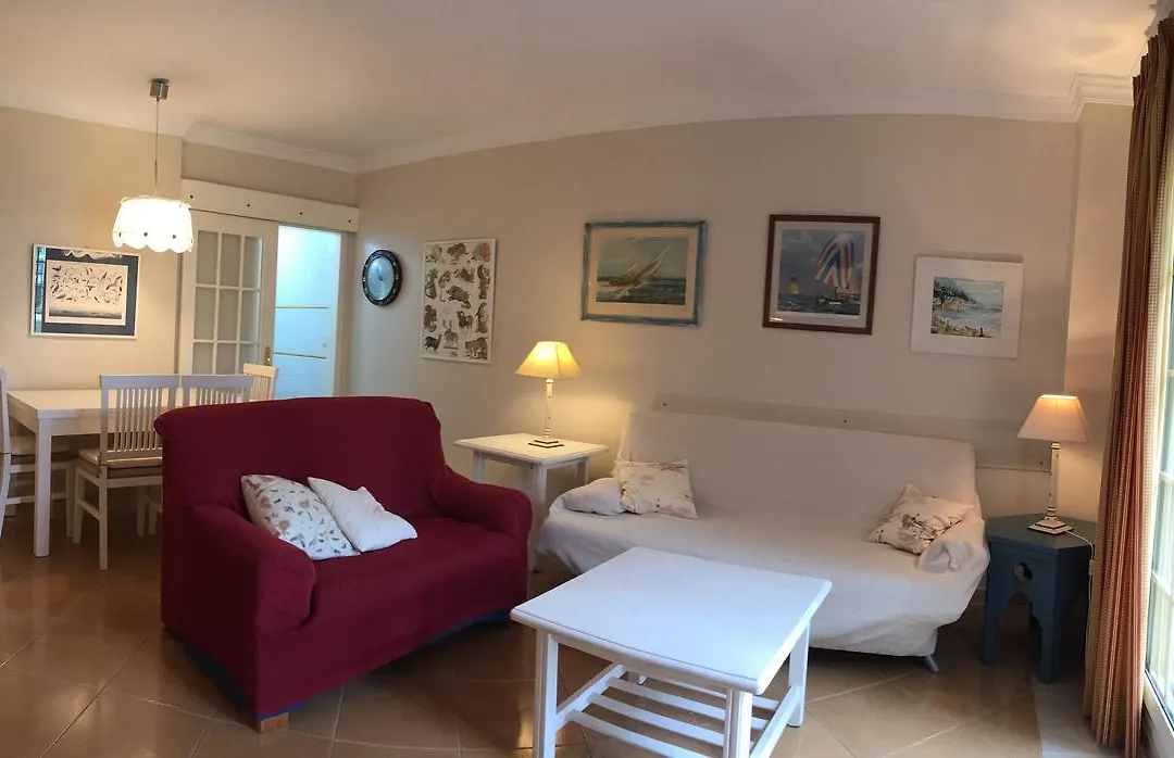 Apartamentos San Bruno Canela-1