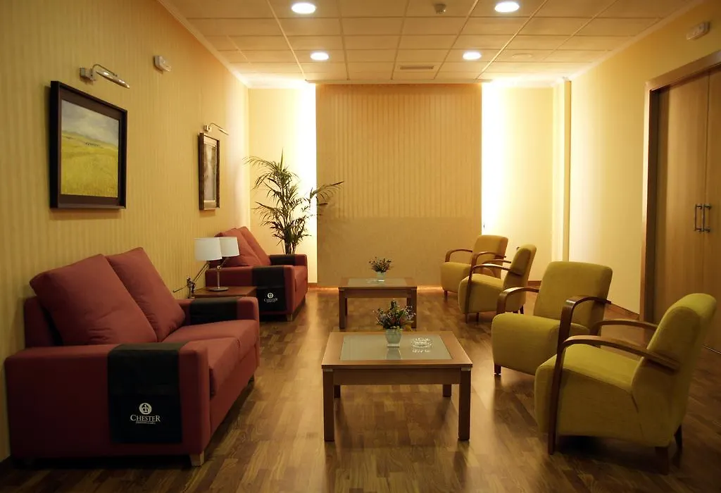 Hotel Isur Llerena-1