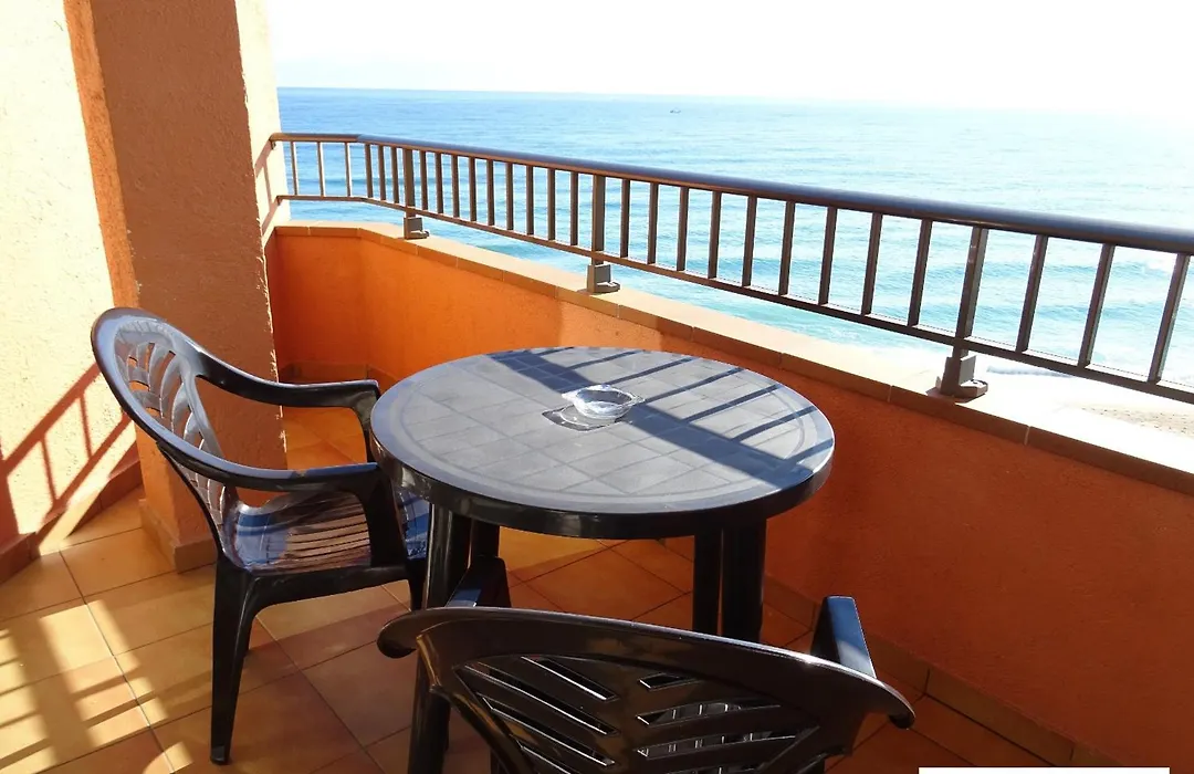 Apartamentos Elvira-1