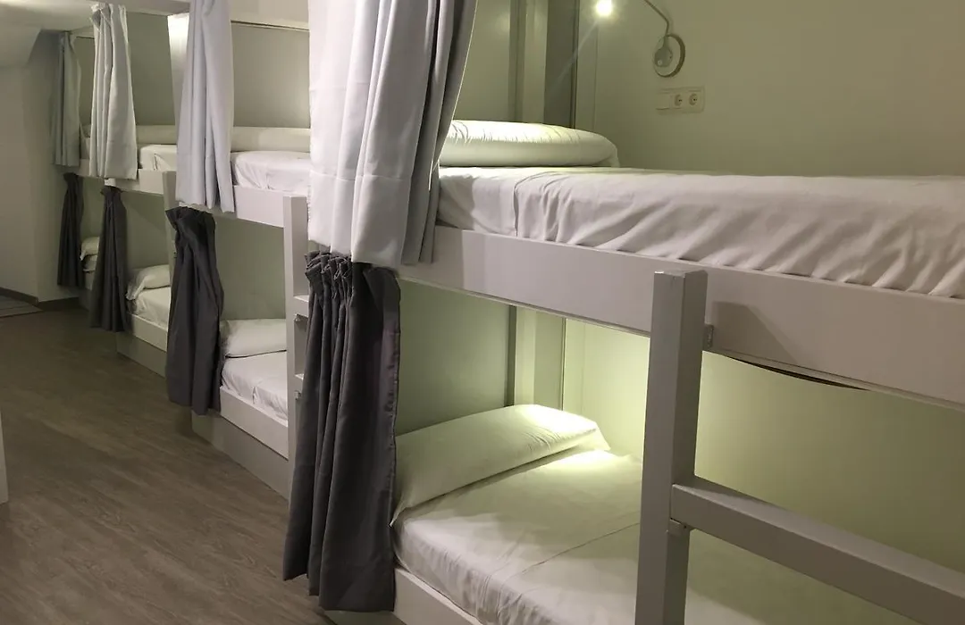 Hostel Getaria-1
