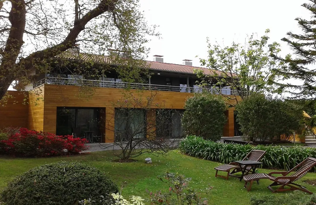 Apartamentos Casona De La Paca-1