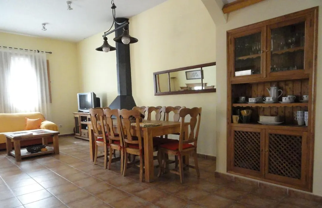 Casa Rural La Encebra-1