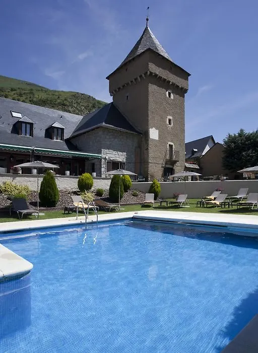 Parador de Artíes-1