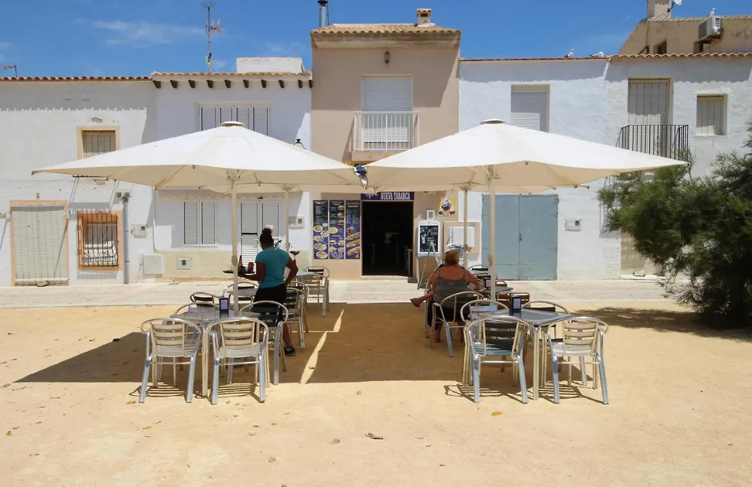 Hostal Nueva Tabarca-1