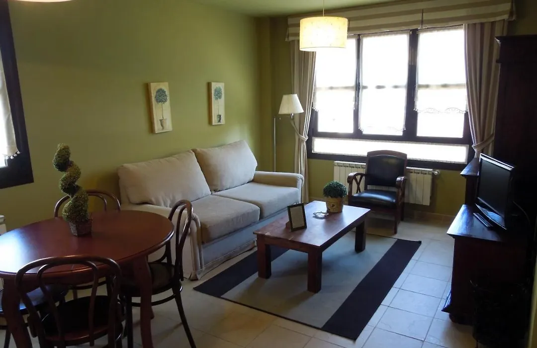 Apartamentos la Marina-1