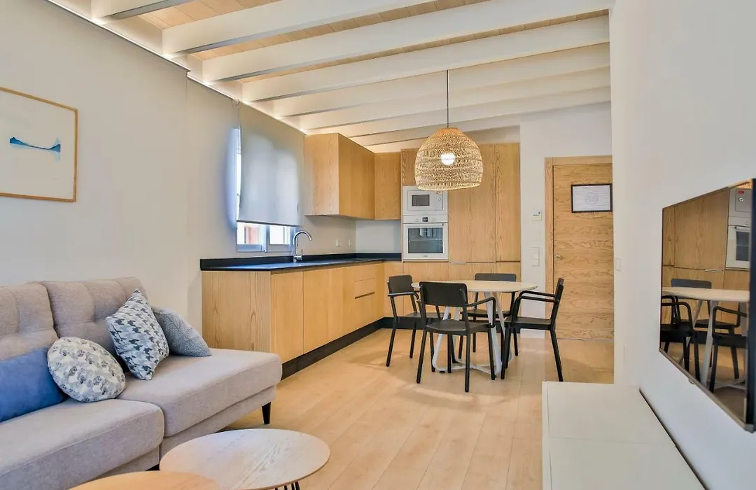 Apartamentos 525-1