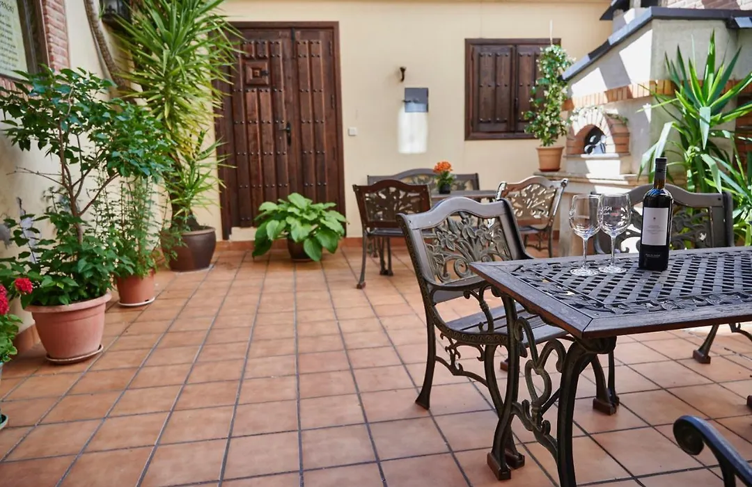 Hostal Rural Los Telares-1