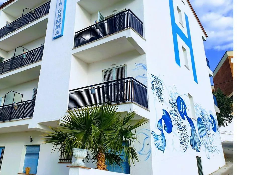 Hostal Santa Gemma-1