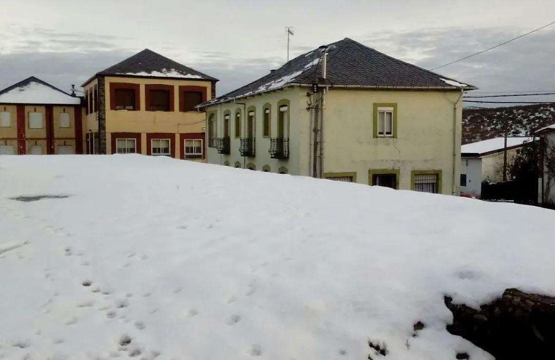 Casa Rosi. Cumbres borrascosas Brañuelas-1