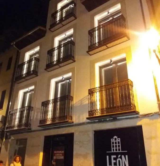 Leon Suite Urban Studios-1