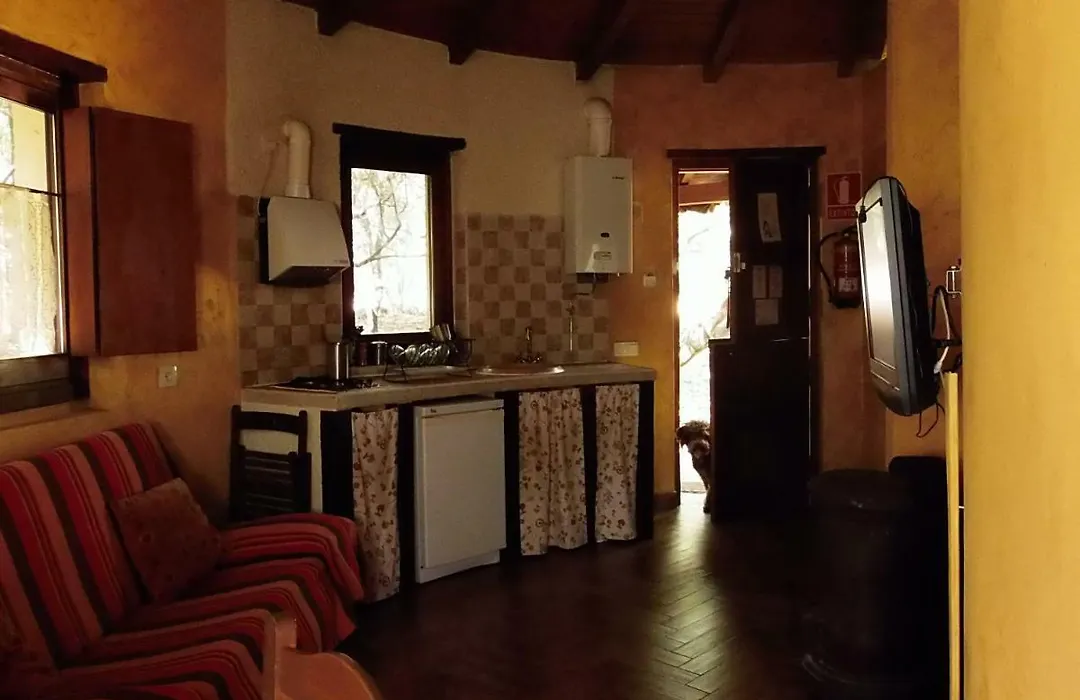 Apartamentos Rurales Ecopangea-1