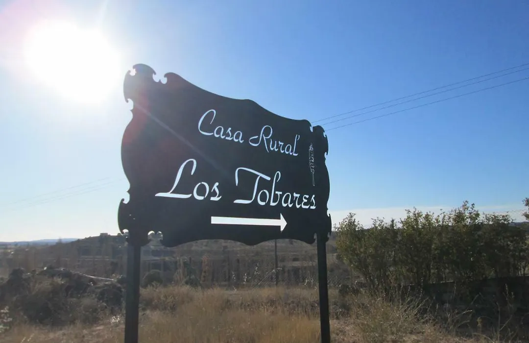 Los Tobares-1