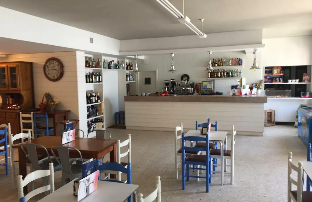 Hostal Carabela-1