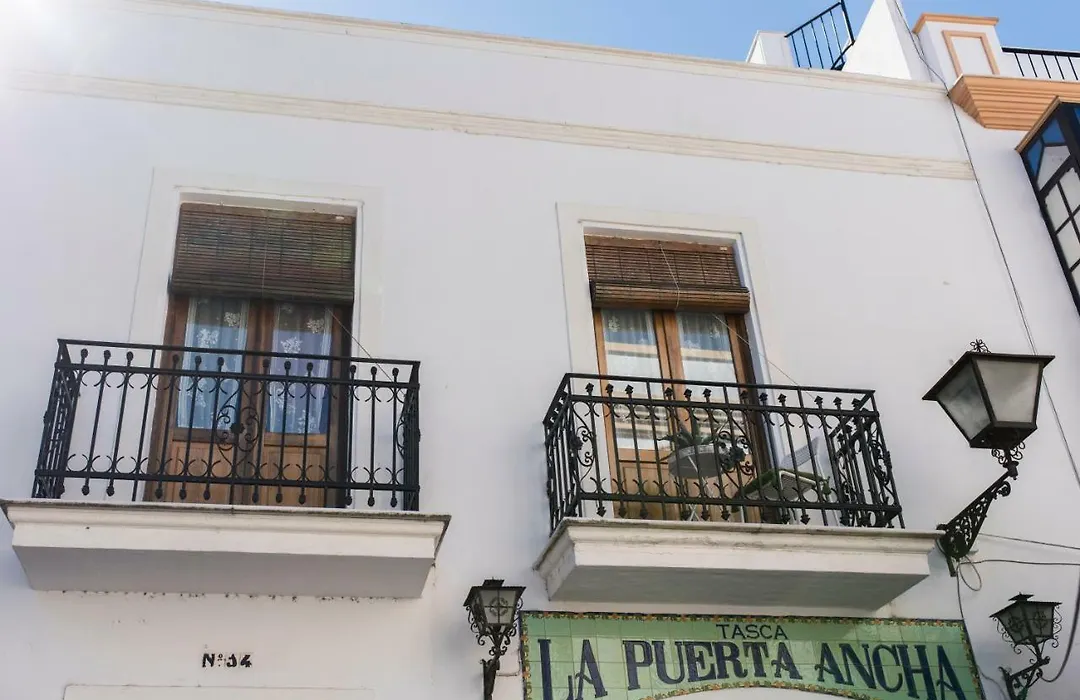 Suite Plaza de la Laguna by Dulce-1