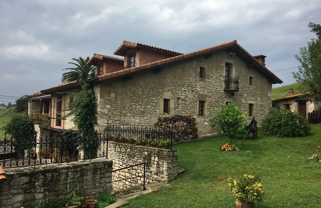Casa Los Laureles-1