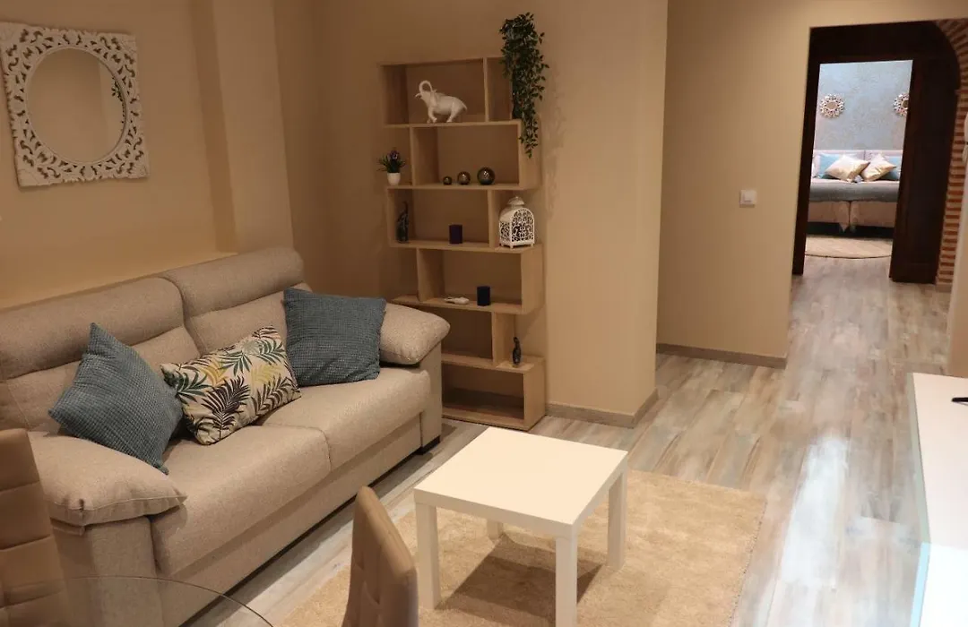 Apartamentos turísticos Desiree-1