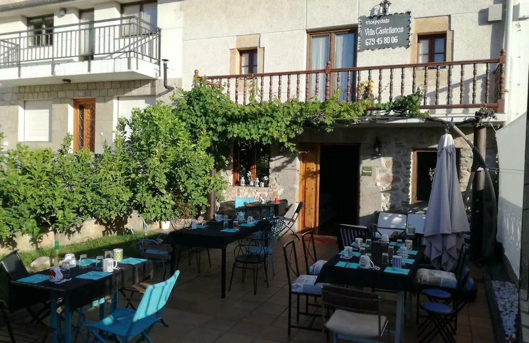 Villa Castellanos-1