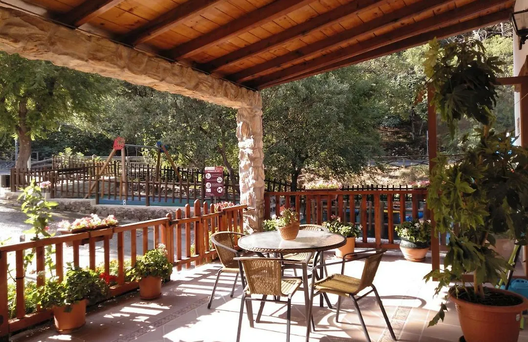 Casa Rural El Tejo-1