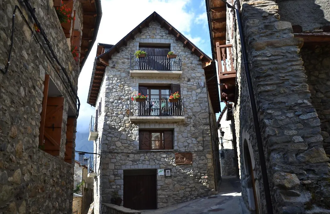 Casa Rural Borda Marianet-1