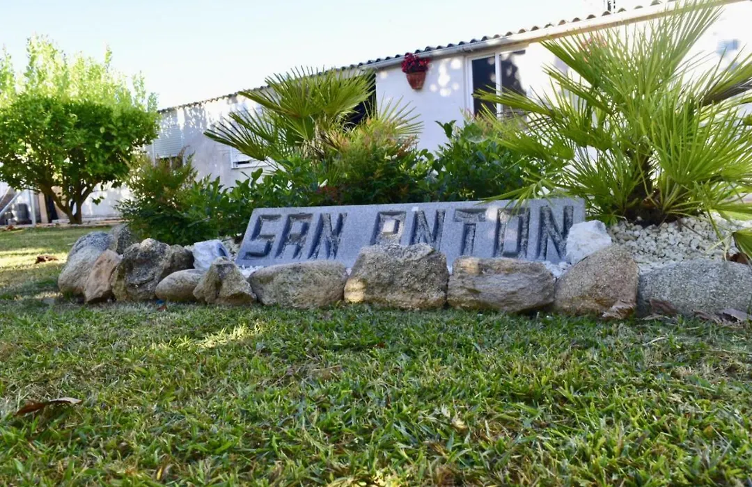 Pensión San Antón-1