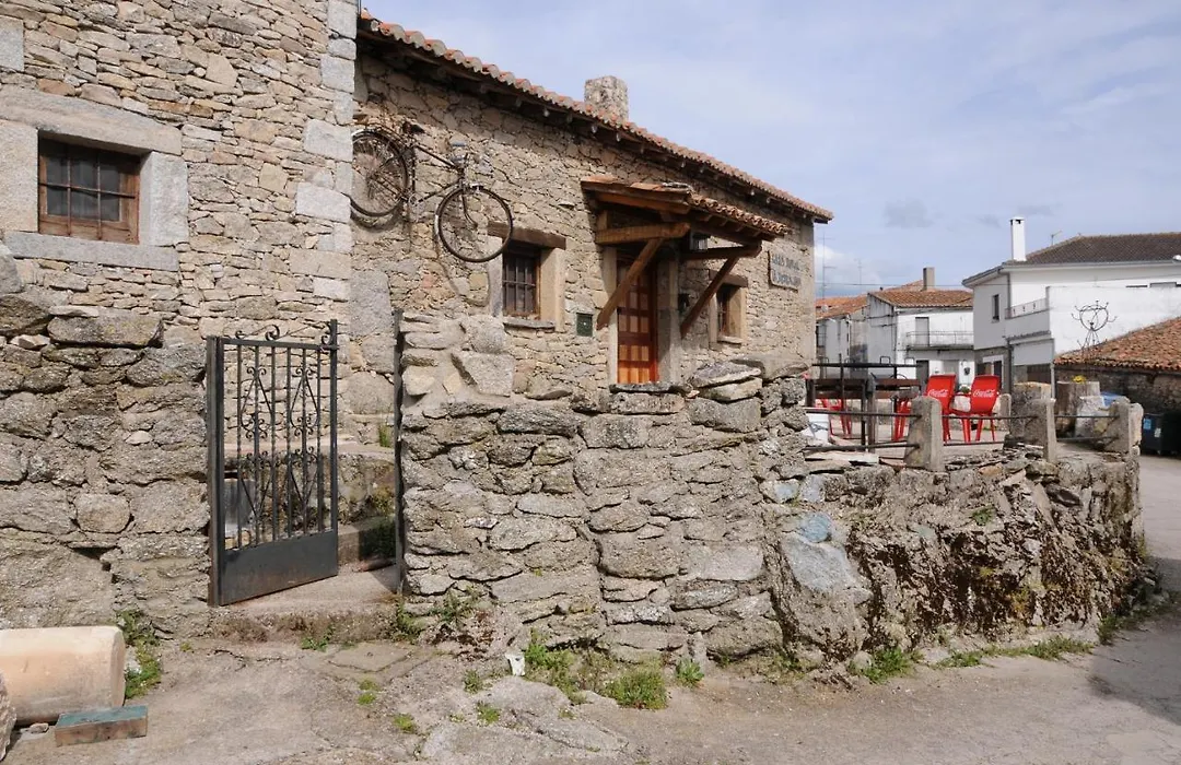 La Resbalina Casa Rural-1