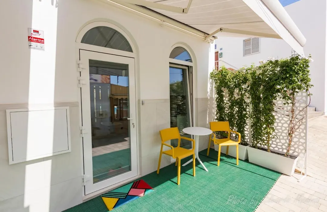 Richmood Apartments - Beach Apartment-1