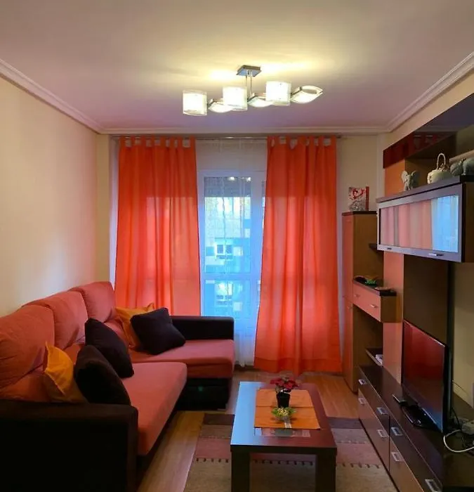 Apartamento Mota-2 Huca-Los Prados; Parking Y Wifi Gratis-1