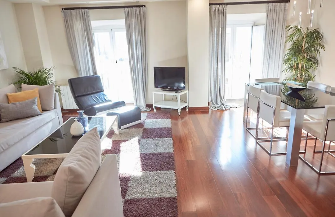 Apartamentos La Bola Suite-1