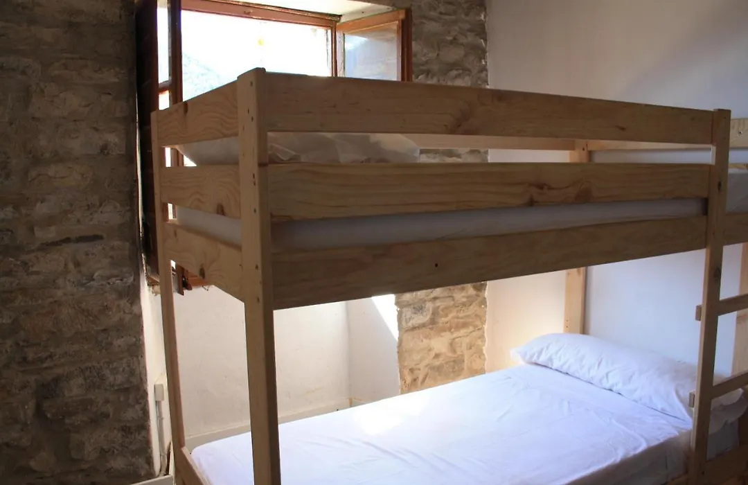 Albergue Casa de Broto-1