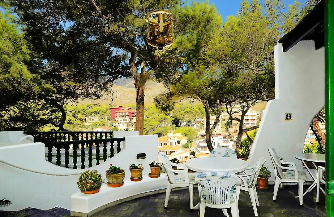 Hostal Los Pinos-1