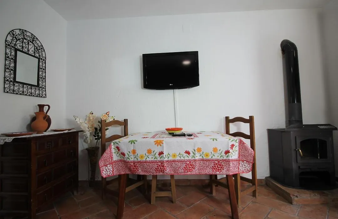 Casas Rurales Juzcar Centro-1