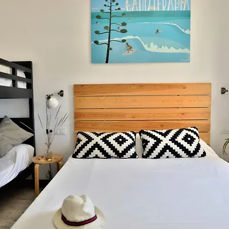 Nexo Surf House-3