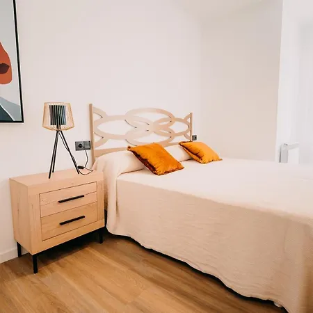 Apartamentos Rua Vella-2