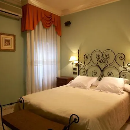 Hotel Juanito-3