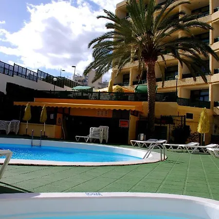 Apartamentos Las Dunas-3