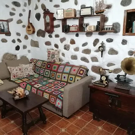 Casa Canaria Tejeda-3