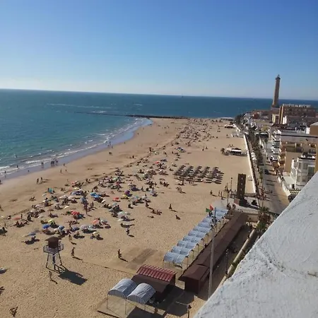 Apto Playa de Regla, primera linea, Parking, AA y wifi-2