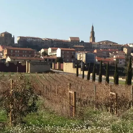 Bonito Alojamiento En Briones-2