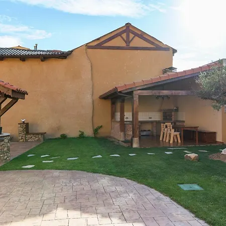 La Rosaleda León - Casa Rural --3