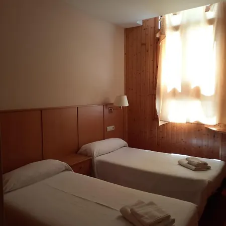 Hostal Pico Agujas-3