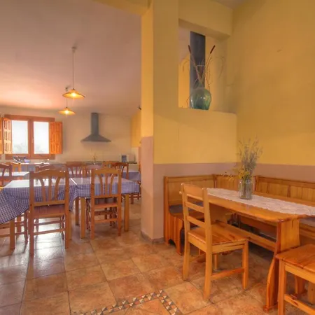 Albergue Barranc De La Serra-3