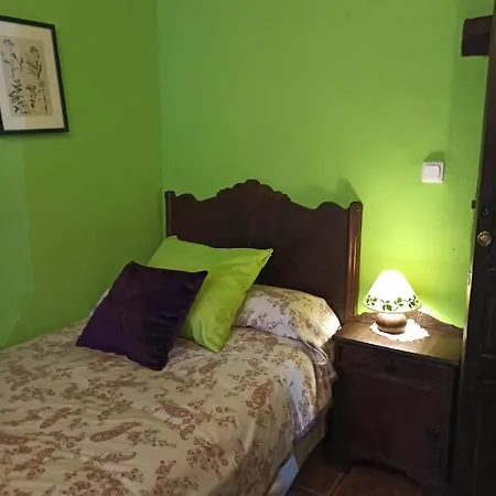 LA HUETA Bajo-2