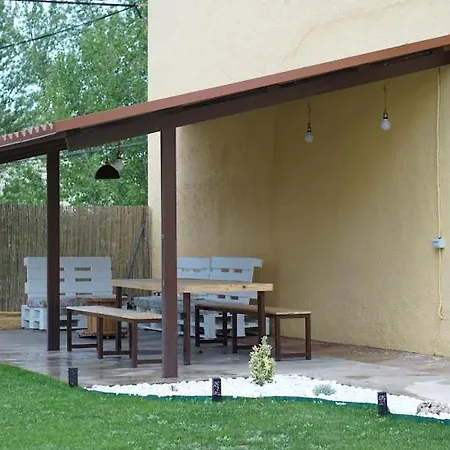 La Casa Del Rio-2