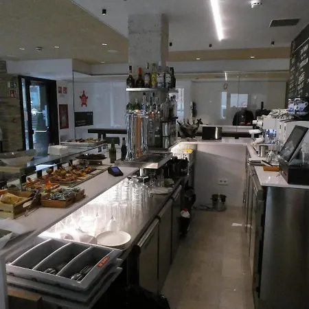 Hotel Ciudadela Pamplona-3