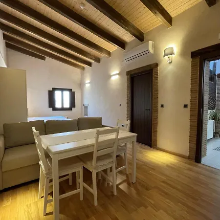 Apartamentos Rurales Posada De Llerena-2