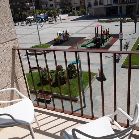 Black And White Suitte "Plaza"-2