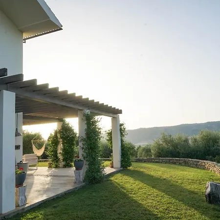 El Toro Blanco Luxury Villa In Andalucia-3