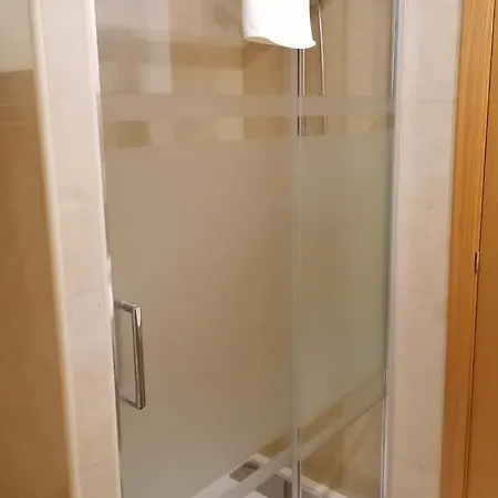 Hostal La Reina-2