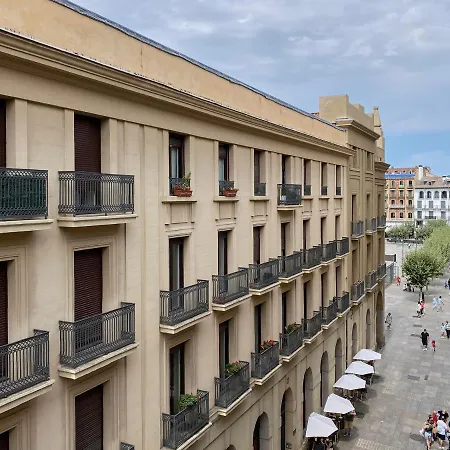 Hostal Espoz y Mina-3