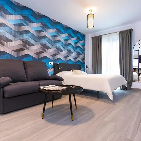 Malaga Rivas 34 Suites Homes-3